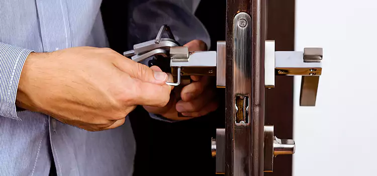 Commercial Door Lock Repair Laplace