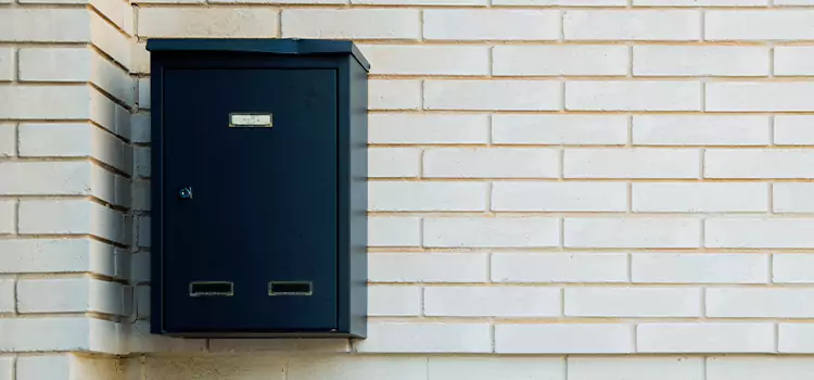 Mailbox Lock Repair Laplace